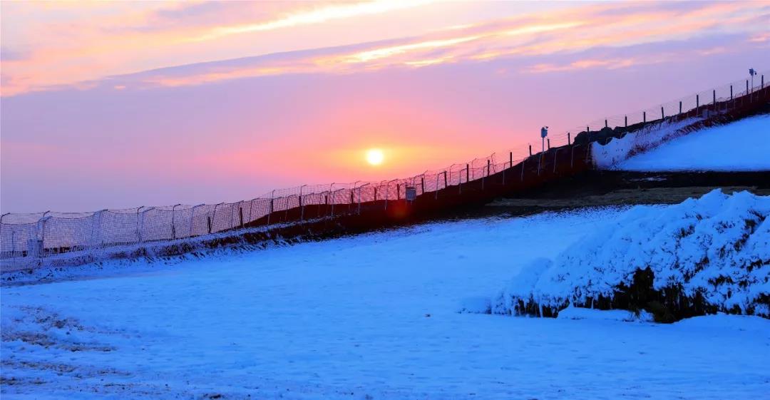 宜昌百里荒滑雪场 星空夜场滑雪